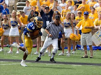 Thumbnail 2 in Findlay @ Archbishop Moeller photogallery.