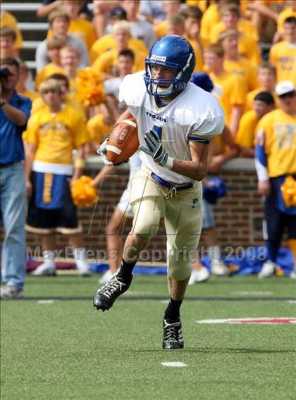 Thumbnail 2 in Findlay @ Archbishop Moeller photogallery.