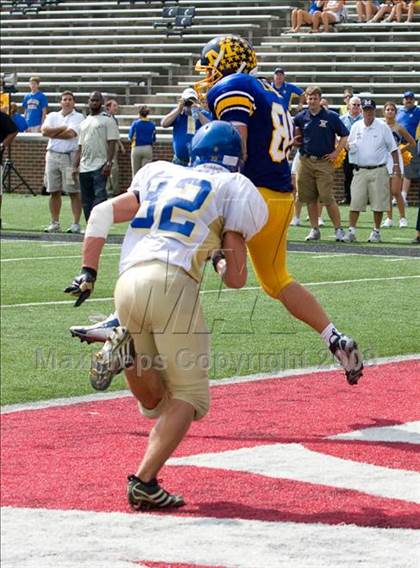 Thumbnail 3 in Findlay @ Archbishop Moeller photogallery.