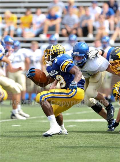 Thumbnail 3 in Findlay @ Archbishop Moeller photogallery.