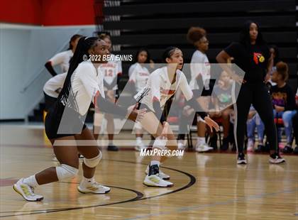 Thumbnail 2 in Woodward Academy @ Jonesboro photogallery.