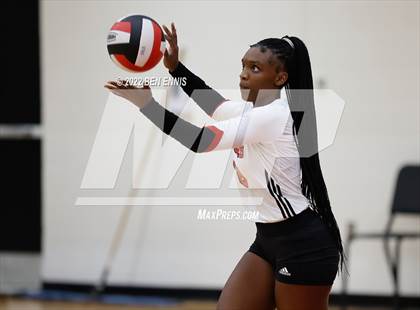 Thumbnail 1 in Woodward Academy @ Jonesboro photogallery.