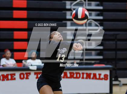 Thumbnail 2 in Woodward Academy @ Jonesboro photogallery.