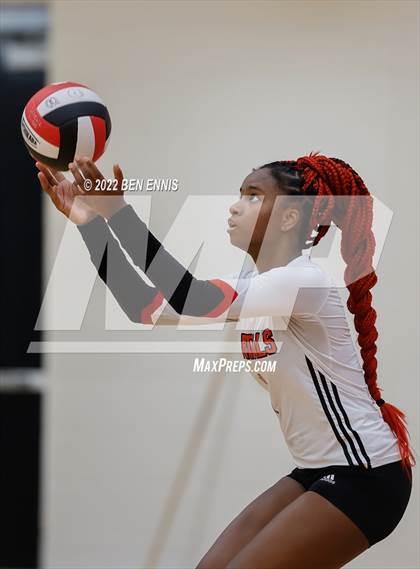 Thumbnail 3 in Woodward Academy @ Jonesboro photogallery.