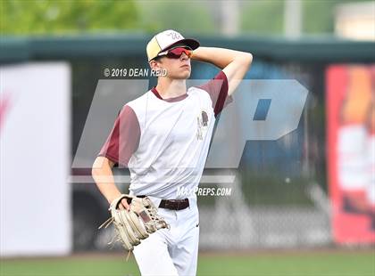 Thumbnail 1 in Morris @ St. Laurence (IHSA 3A Sectional Semifinal) photogallery.
