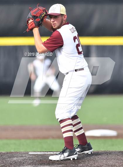 Thumbnail 1 in Morris @ St. Laurence (IHSA 3A Sectional Semifinal) photogallery.