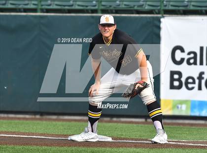 Thumbnail 2 in Morris @ St. Laurence (IHSA 3A Sectional Semifinal) photogallery.