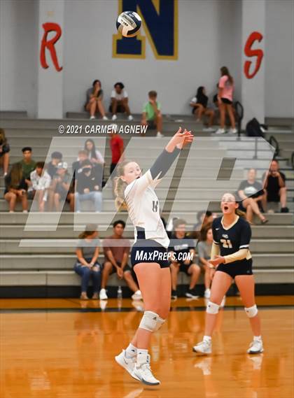 Thumbnail 2 in Cypress Ranch vs Klein Collins photogallery.