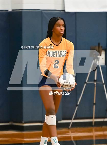 Thumbnail 1 in Cypress Ranch vs Klein Collins photogallery.