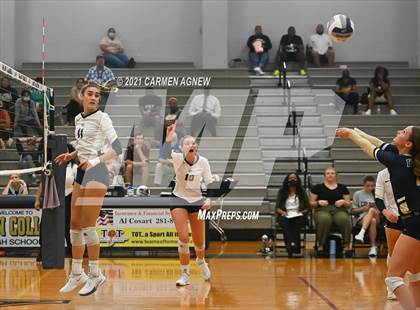 Thumbnail 3 in Cypress Ranch vs Klein Collins photogallery.