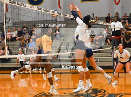 Thumbnail 2 in Cypress Ranch vs Klein Collins photogallery.
