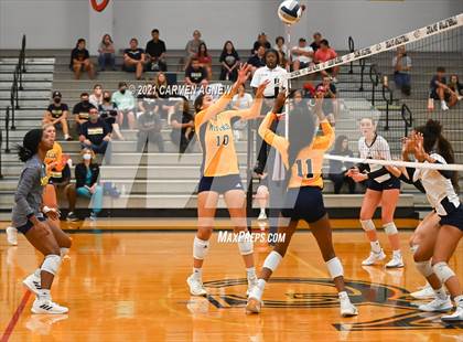 Thumbnail 1 in Cypress Ranch vs Klein Collins photogallery.