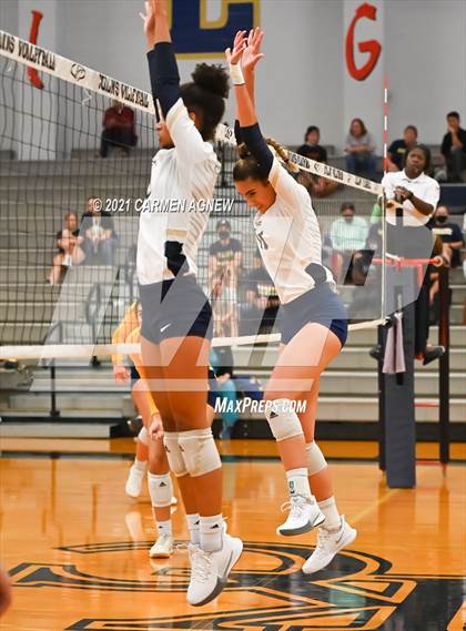 Thumbnail 1 in Cypress Ranch vs Klein Collins photogallery.