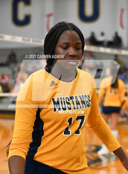 Thumbnail 1 in Cypress Ranch vs Klein Collins photogallery.