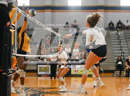 Thumbnail 2 in Cypress Ranch vs Klein Collins photogallery.