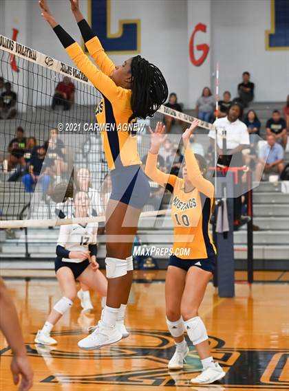 Thumbnail 1 in Cypress Ranch vs Klein Collins photogallery.