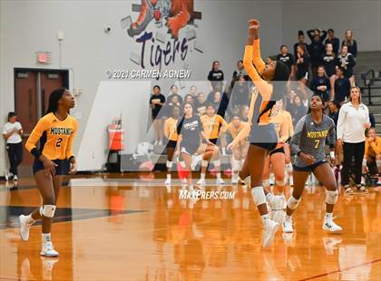 Thumbnail 3 in Cypress Ranch vs Klein Collins photogallery.