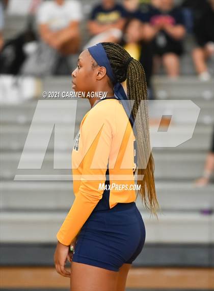 Thumbnail 3 in Cypress Ranch vs Klein Collins photogallery.