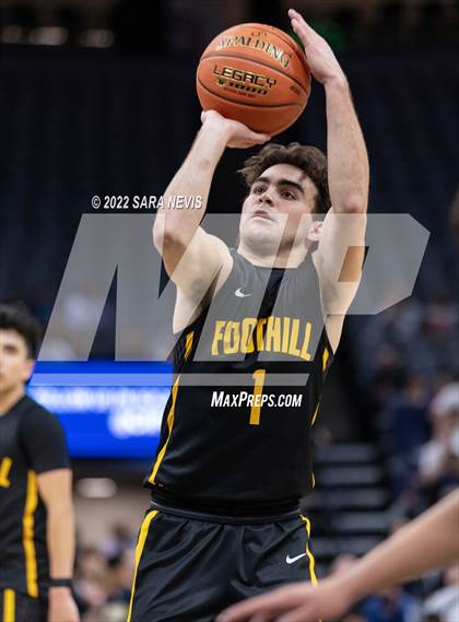 Thumbnail 3 in Foothill vs. Elk Grove (CIF Division II Championship) photogallery.
