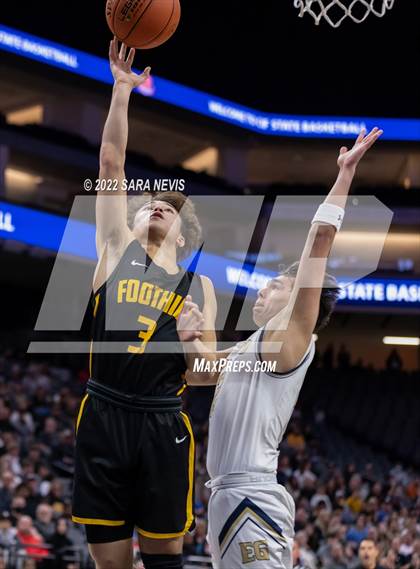 Thumbnail 1 in Foothill vs. Elk Grove (CIF Division II Championship) photogallery.