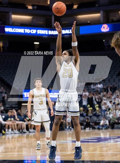 Thumbnail 1 in Foothill vs. Elk Grove (CIF Division II Championship) photogallery.