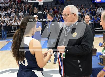 Thumbnail 2 in Rolling Hills Prep vs. Woodside Priory (CIF State D4 Final) photogallery.