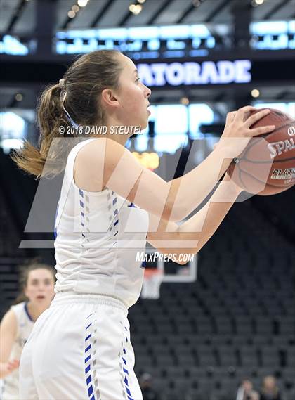 Thumbnail 1 in Rolling Hills Prep vs. Woodside Priory (CIF State D4 Final) photogallery.