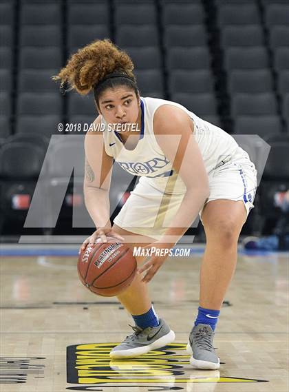 Thumbnail 3 in Rolling Hills Prep vs. Woodside Priory (CIF State D4 Final) photogallery.