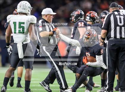 Thumbnail 2 in Poteet vs. Aledo (UIL 5A Semifinal) photogallery.