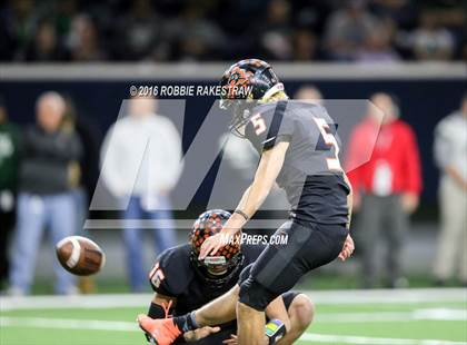 Thumbnail 2 in Poteet vs. Aledo (UIL 5A Semifinal) photogallery.