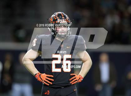 Thumbnail 1 in Poteet vs. Aledo (UIL 5A Semifinal) photogallery.