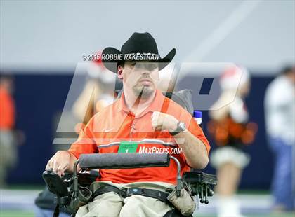 Thumbnail 2 in Poteet vs. Aledo (UIL 5A Semifinal) photogallery.