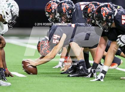 Thumbnail 2 in Poteet vs. Aledo (UIL 5A Semifinal) photogallery.