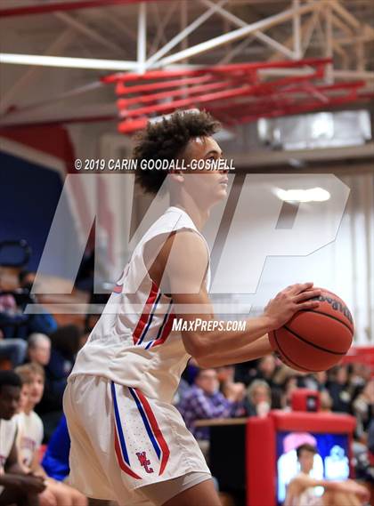 Thumbnail 1 in Croatan @ West Carteret photogallery.