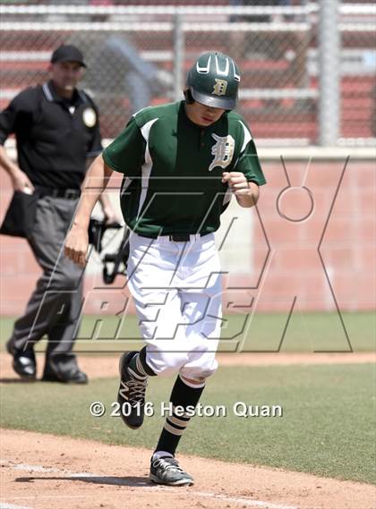 Thumbnail 2 in Loyola vs Damien (Boras Classic - South) photogallery.