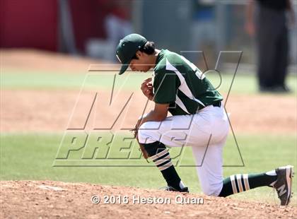 Thumbnail 1 in Loyola vs Damien (Boras Classic - South) photogallery.