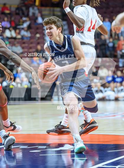 Thumbnail 2 in Staples vs. St. Bernard (CIAC Div II Final) photogallery.