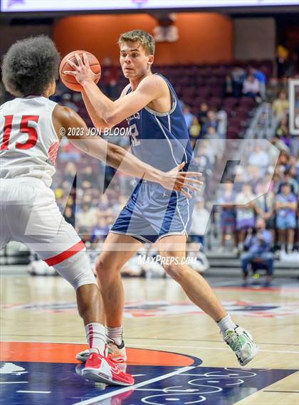 Thumbnail 2 in Staples vs. St. Bernard (CIAC Div II Final) photogallery.