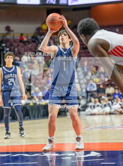 Thumbnail 1 in Staples vs. St. Bernard (CIAC Div II Final) photogallery.
