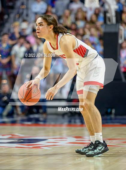Thumbnail 1 in Staples vs. St. Bernard (CIAC Div II Final) photogallery.