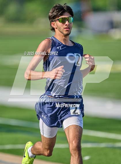 Thumbnail 3 in UIL 6A Track & Field Area 21&22 (1600M) photogallery.
