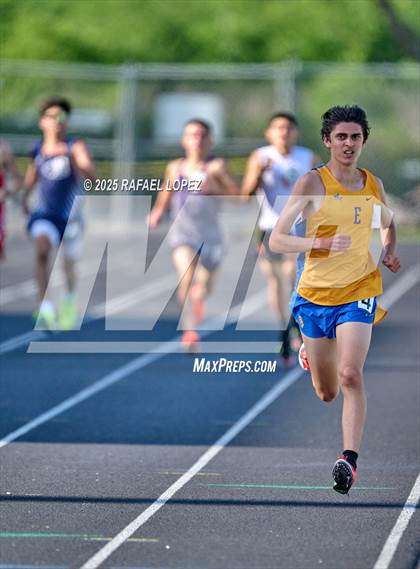 Thumbnail 2 in UIL 6A Track & Field Area 21&22 (1600M) photogallery.