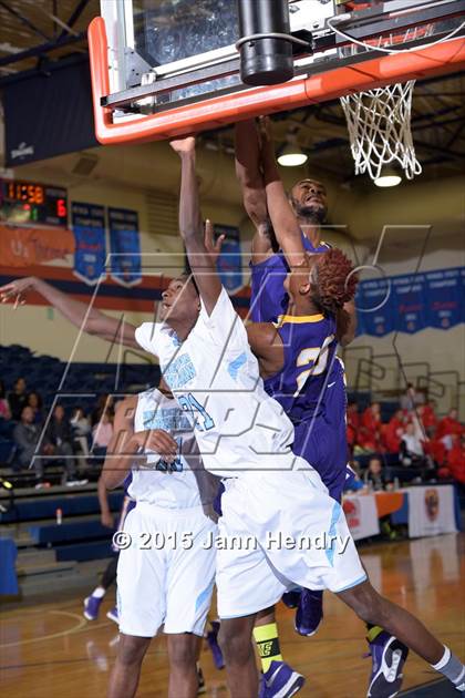 Thumbnail 1 in Lynwood vs Redemption Christian Academy (Tarkanian Classic) photogallery.