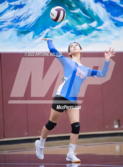 Thumbnail 2 in Glenn @ Bellflower photogallery.