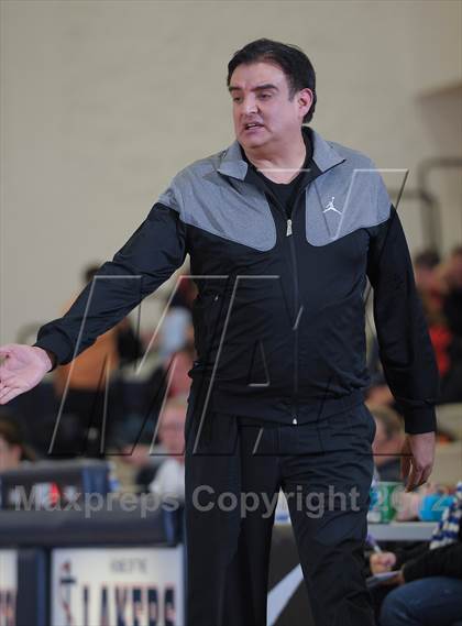 Thumbnail 1 in St. Mary's Academy vs. Clackamas (Nike Interstate Shootout) photogallery.