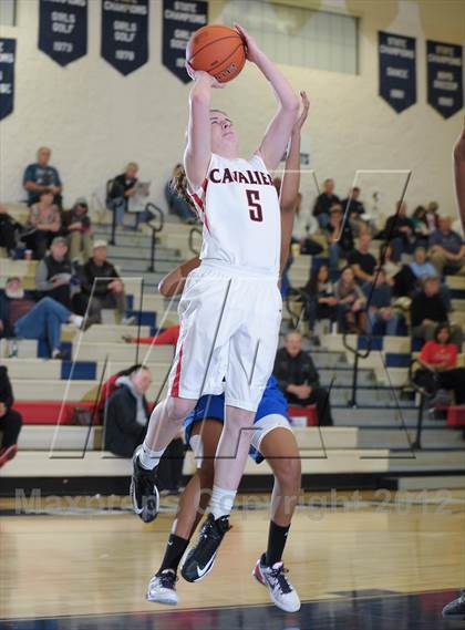 Thumbnail 3 in St. Mary's Academy vs. Clackamas (Nike Interstate Shootout) photogallery.