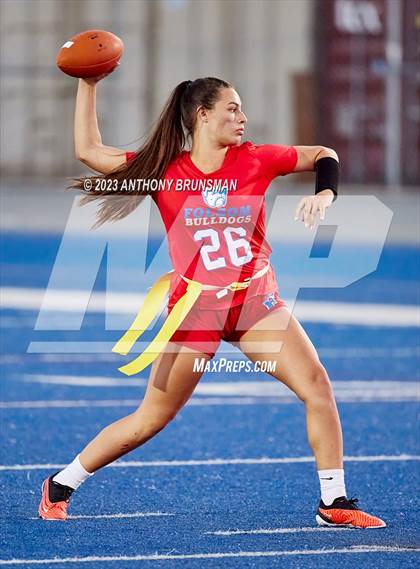 Thumbnail 2 in Del Campo @ Folsom photogallery.