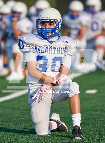 Thumbnail 3 in Macarthur [Douglas] @ Boerne-Champion photogallery.