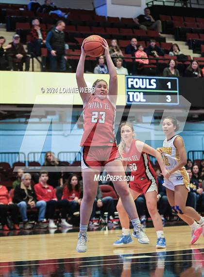 Thumbnail 3 in Tappan Zee vs Walter Panas (NYSPHSAA Section 1 Class A Semifinal) photogallery.