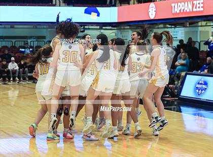 Thumbnail 1 in Tappan Zee vs Walter Panas (NYSPHSAA Section 1 Class A Semifinal) photogallery.